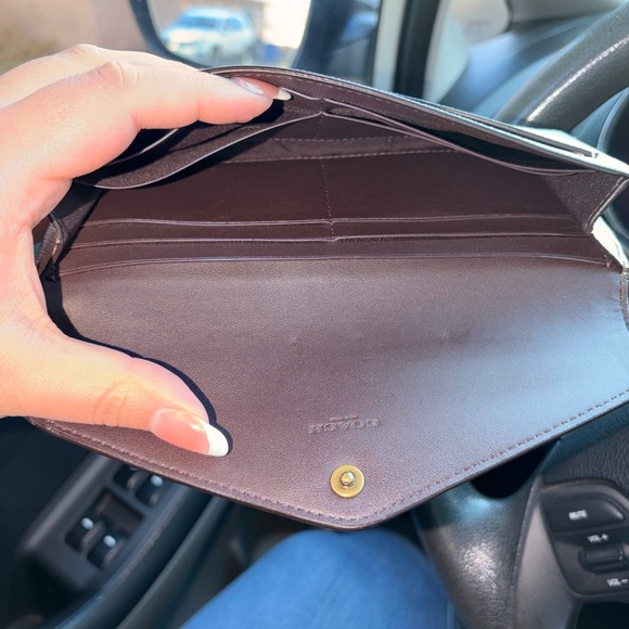 Coach Wyn Soft Wallet in Colorblock ✨ - Picture 4 of 8